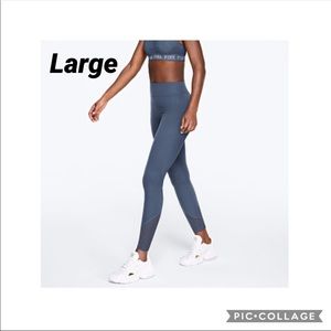 VS PINK buttery soft leggings